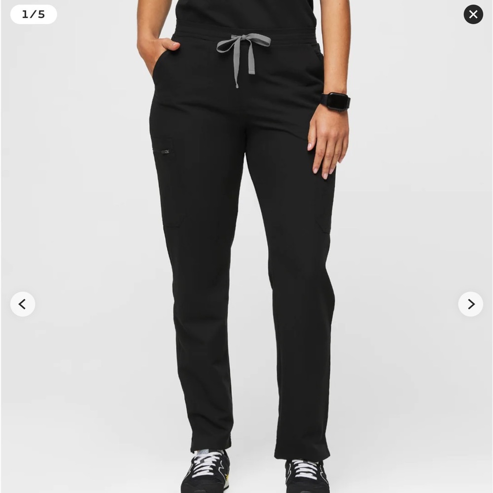 FIGS Yola skinny black🖤